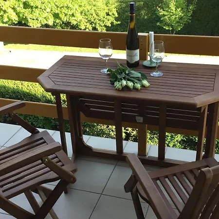 Soos Apartament *